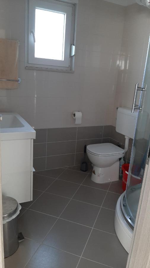 Holiday House Romi Пула Екстер'єр фото